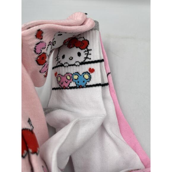 Hello Kitty 2025 Valentine’s Socks Womens 3 Pair Size 4-10 NEW With Tags - Picture 3 of 5